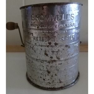 Vintage Bromwell's 3 Cup Sifter, Made in USA